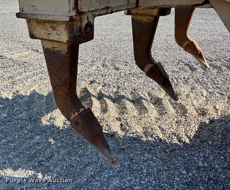 image for item DU1464 1988 Caterpillar D7G dozer