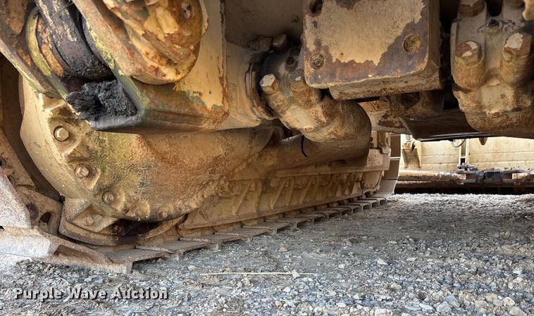 image for item DU1464 1988 Caterpillar D7G dozer