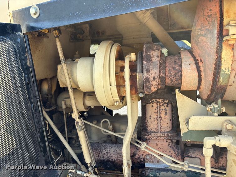 image for item DU1464 1988 Caterpillar D7G dozer