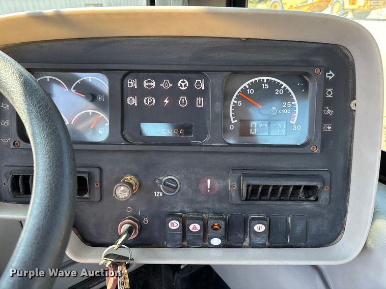 image for item DU1465 2009 Caterpillar 621G scraper