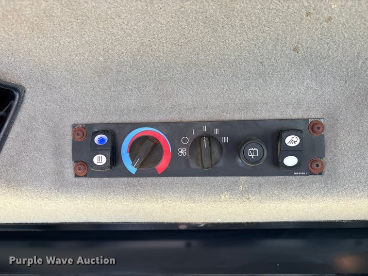 image for item DU1465 2009 Caterpillar 621G scraper