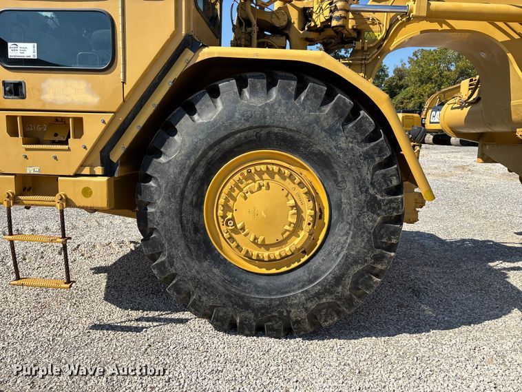 image for item DU1465 2009 Caterpillar 621G scraper