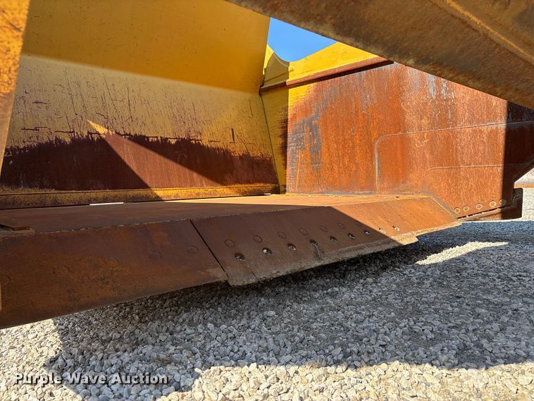 image for item DU1466 2009 Caterpillar 621G scraper