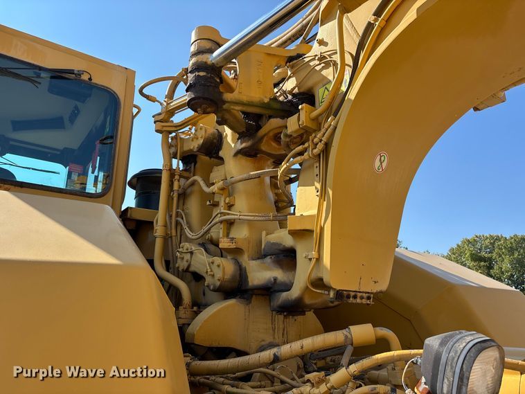 image for item DU1466 2009 Caterpillar 621G scraper