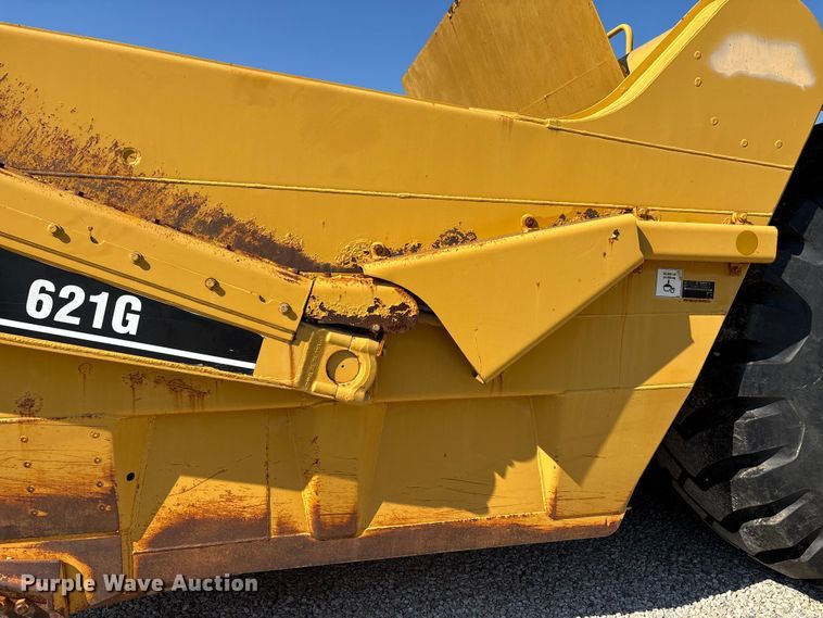 image for item DU1466 2009 Caterpillar 621G scraper