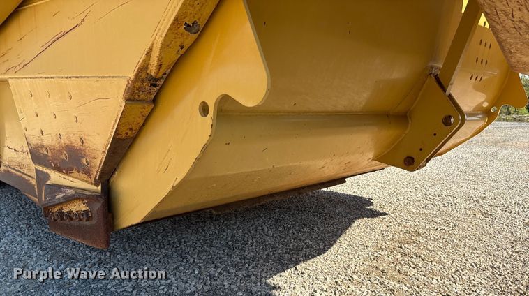 image for item DU1466 2009 Caterpillar 621G scraper