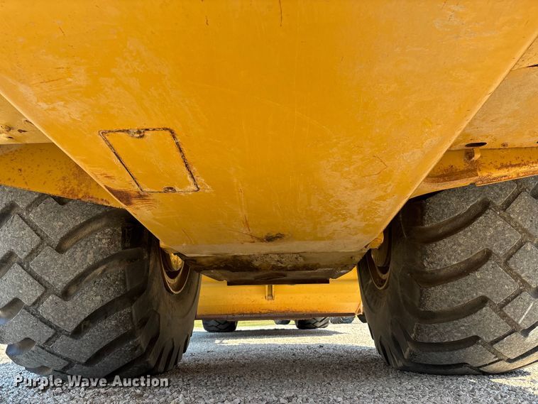 image for item DU1466 2009 Caterpillar 621G scraper