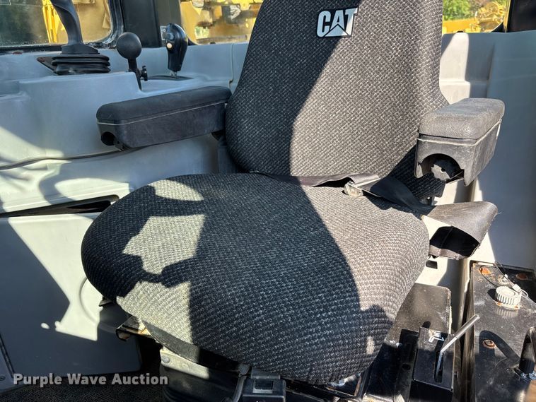 image for item DU1466 2009 Caterpillar 621G scraper