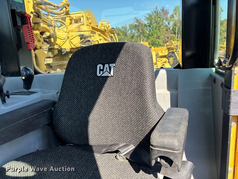 image for item DU1466 2009 Caterpillar 621G scraper