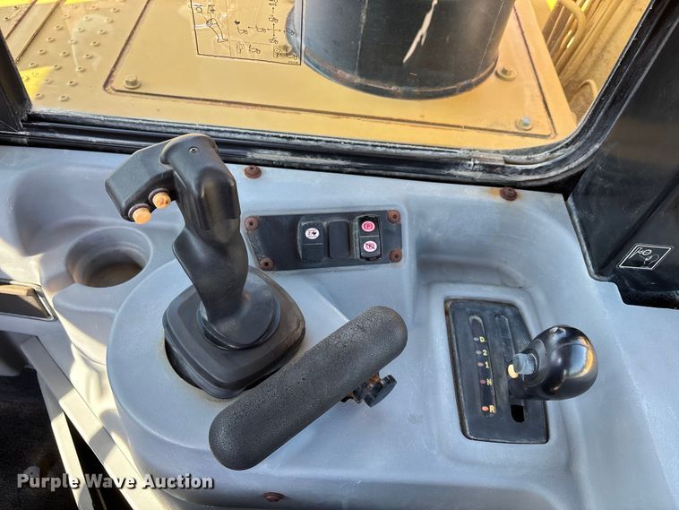 image for item DU1466 2009 Caterpillar 621G scraper