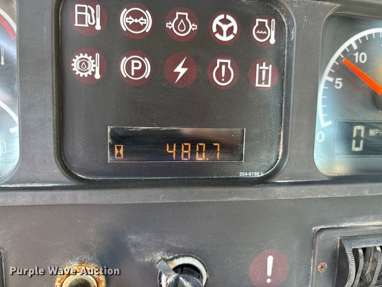 image for item DU1466 2009 Caterpillar 621G scraper