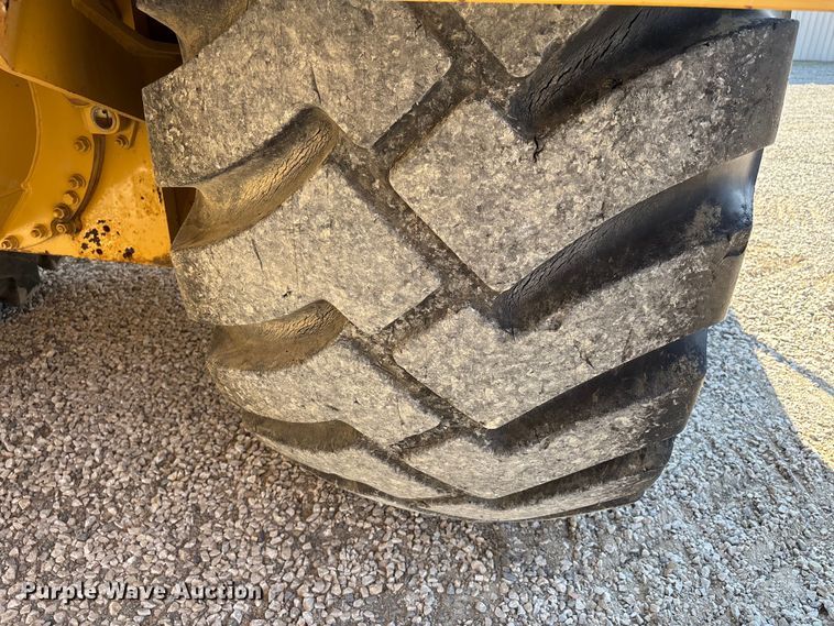 image for item DU1466 2009 Caterpillar 621G scraper