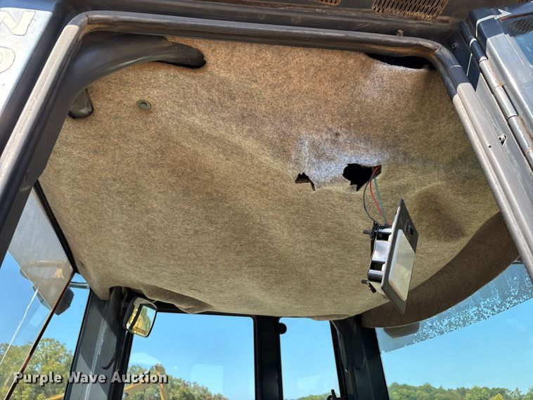 image for item DU1467 2003 John Deere 744J wheel loader