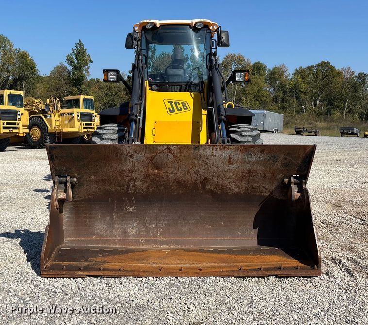 CARGADOR FRONTAL 2009 JCB 426HT