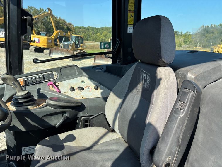 image for item DU1468 2009 JCB 426HT wheel loader