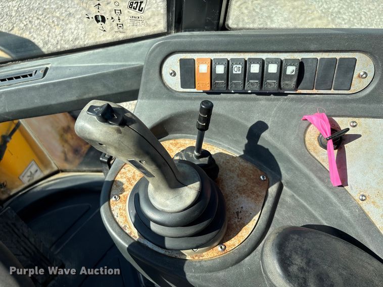 image for item DU1468 2009 JCB 426HT wheel loader