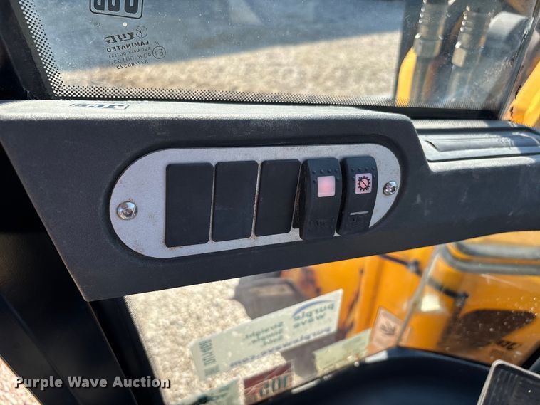 image for item DU1468 2009 JCB 426HT wheel loader