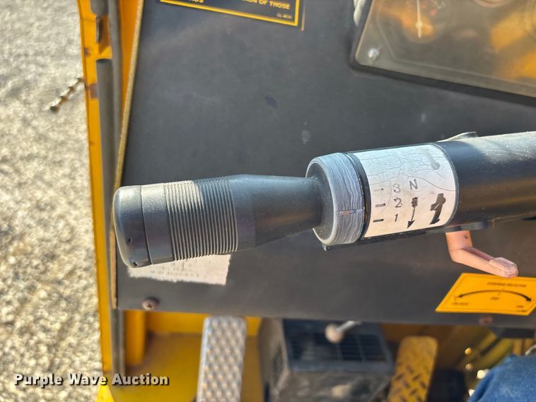 image for item DU1469 1994 Pettibone Corp 5528 telehandler