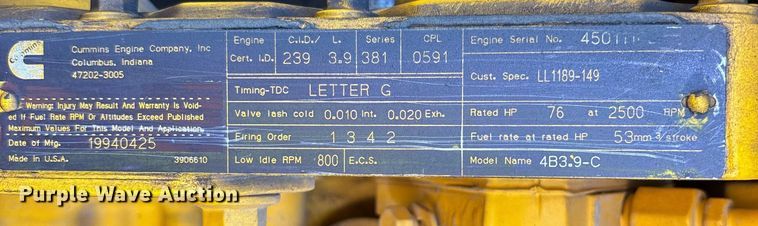 image for item DU1469 1994 Pettibone Corp 5528 telehandler