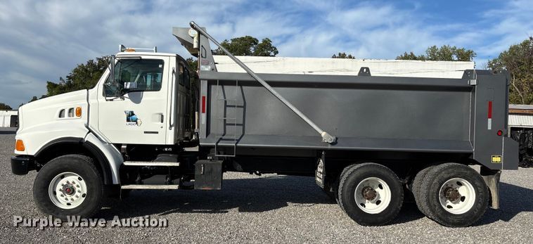 image for item DU1471 2005 Sterling L9500 dump truck