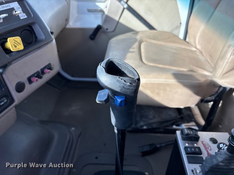 image for item DU1471 2005 Sterling L9500 dump truck