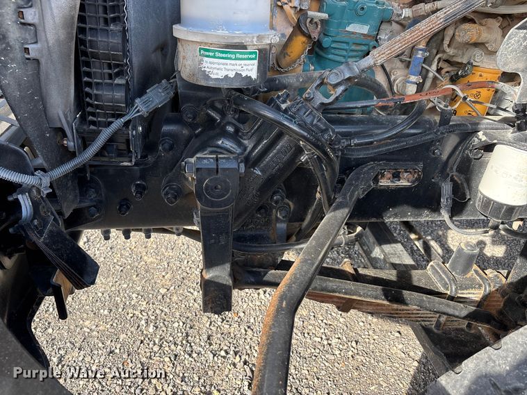 image for item DU1471 2005 Sterling L9500 dump truck