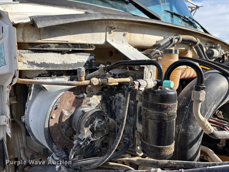 image for item DU1471 2005 Sterling L9500 dump truck