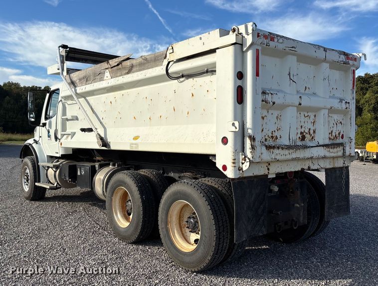 image for item DU1472 2007 Freightliner M2 Business Class dump truck