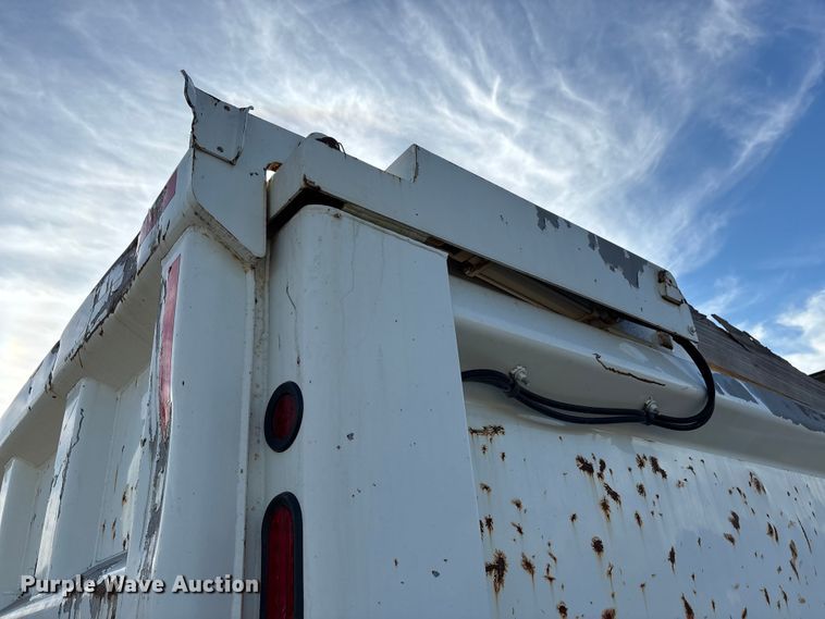 image for item DU1472 2007 Freightliner M2 Business Class dump truck