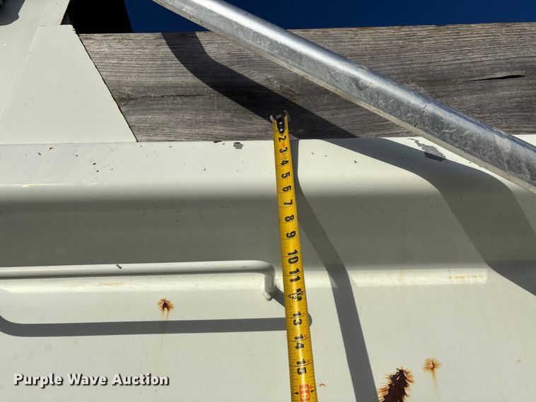 image for item DU1472 2007 Freightliner M2 Business Class dump truck