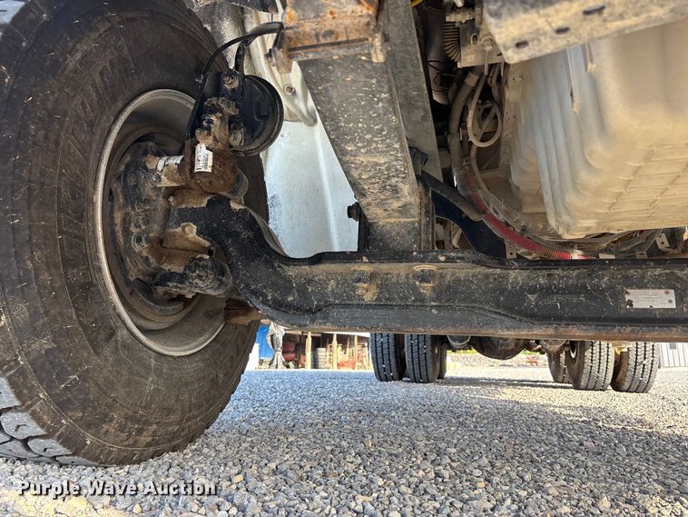 image for item DU1472 2007 Freightliner M2 Business Class dump truck