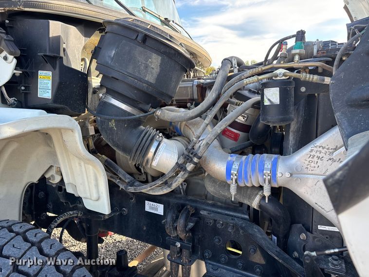 image for item DU1472 2007 Freightliner M2 Business Class dump truck