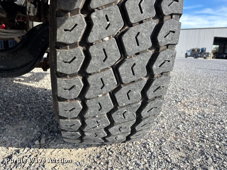 image for item DU1472 2007 Freightliner M2 Business Class dump truck