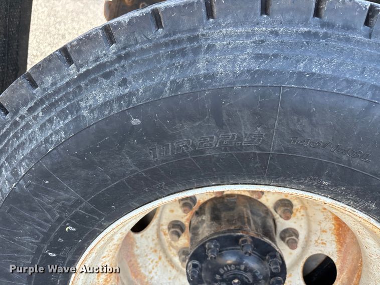 image for item DU1472 2007 Freightliner M2 Business Class dump truck