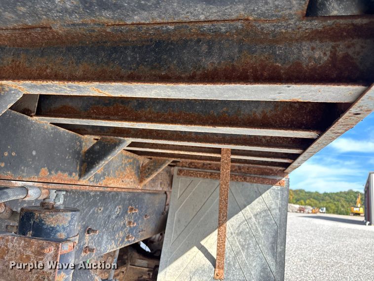 image for item DU1473 1999 Sterling dump truck