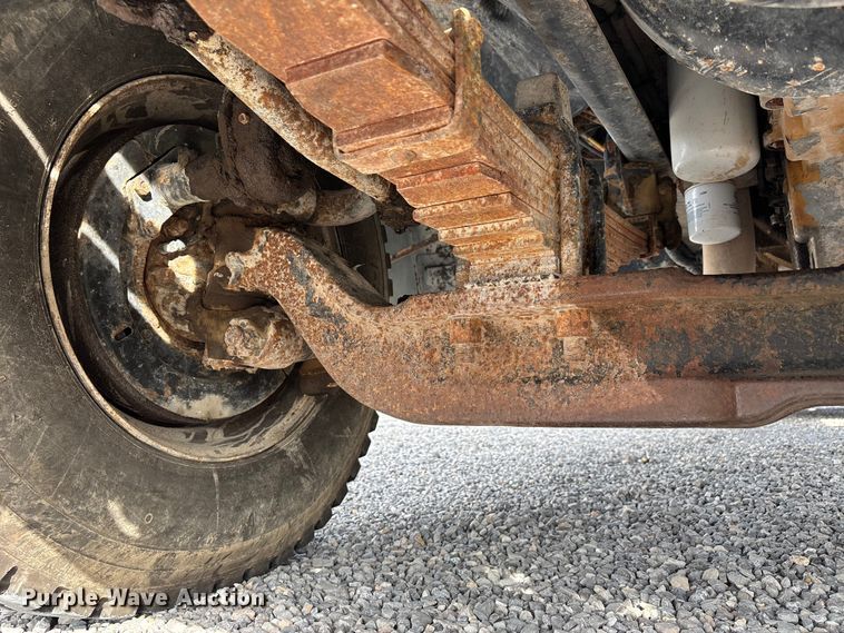 image for item DU1473 1999 Sterling dump truck