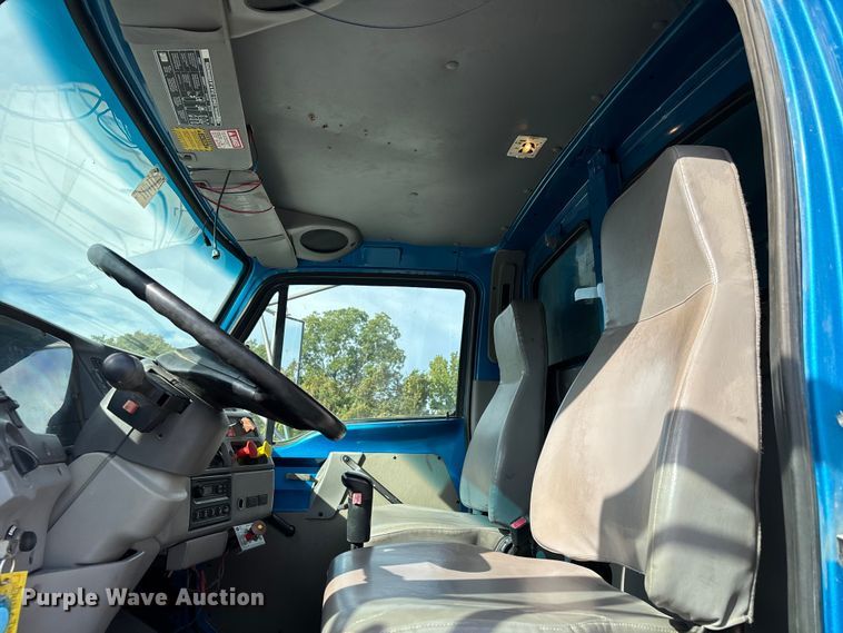 image for item DU1473 1999 Sterling dump truck