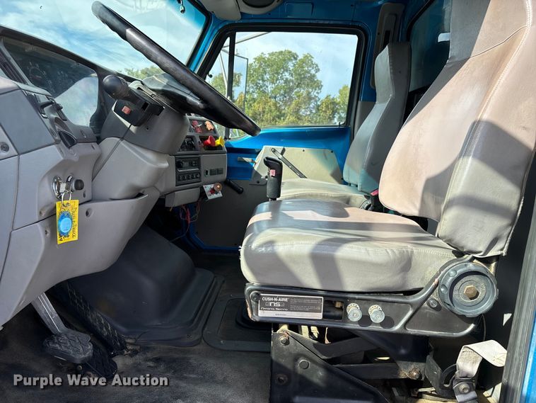 image for item DU1473 1999 Sterling dump truck