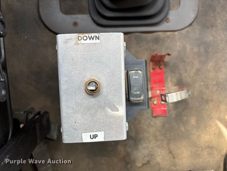 image for item DU1473 1999 Sterling dump truck