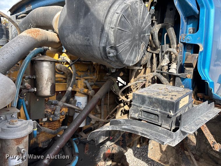 image for item DU1473 1999 Sterling dump truck