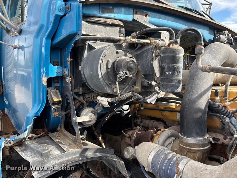 image for item DU1473 1999 Sterling dump truck