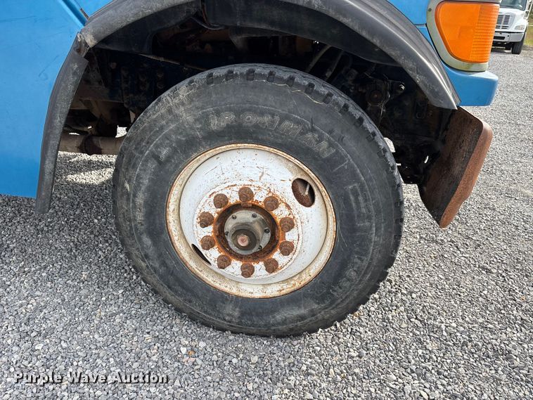 image for item DU1473 1999 Sterling dump truck