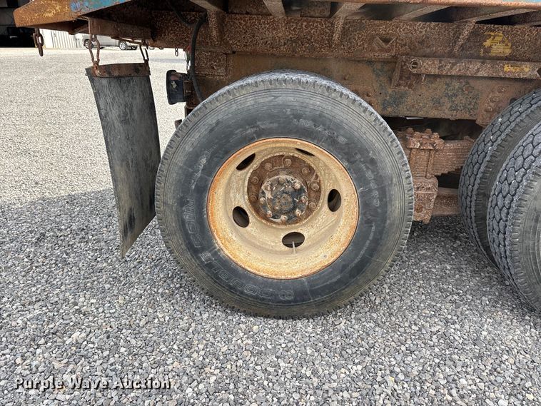 image for item DU1473 1999 Sterling dump truck