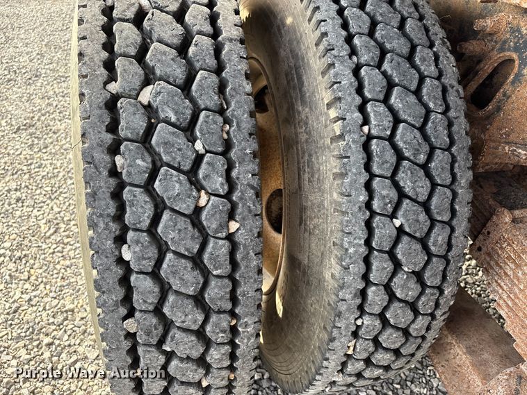 image for item DU1473 1999 Sterling dump truck