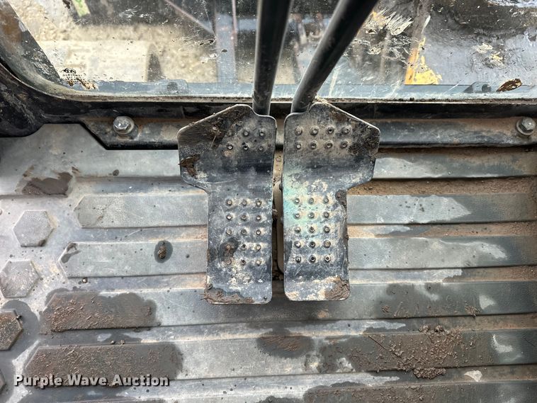 image for item DV0750 2016 Caterpillar 305.5E2  mini excavator