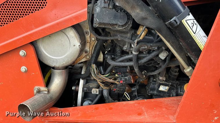 image for item DV0754 2018 Ditch Witch SK1050 compact utility loader