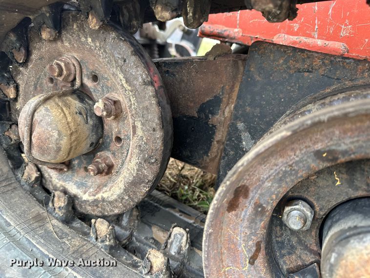 image for item DV0754 2018 Ditch Witch SK1050 compact utility loader