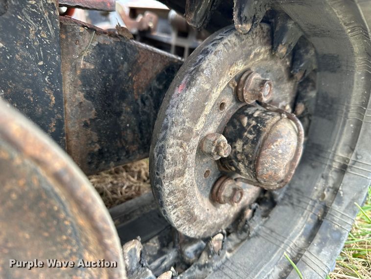 image for item DV0754 2018 Ditch Witch SK1050 compact utility loader