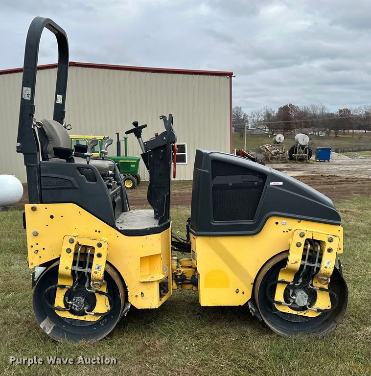 COMPACTADOR 2015 BOMAG BW120SL5