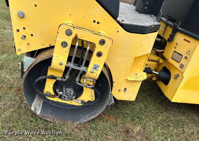 image for item DV0755 2015 Bomag BW120 SL-5 double drum vibratory roller